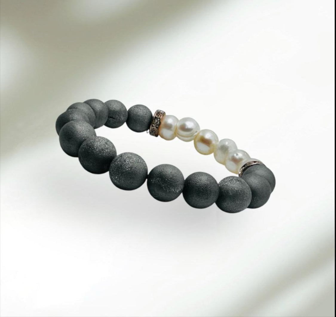 Silver Gray Druzy Agate & Freshwater Pearl Bracelet