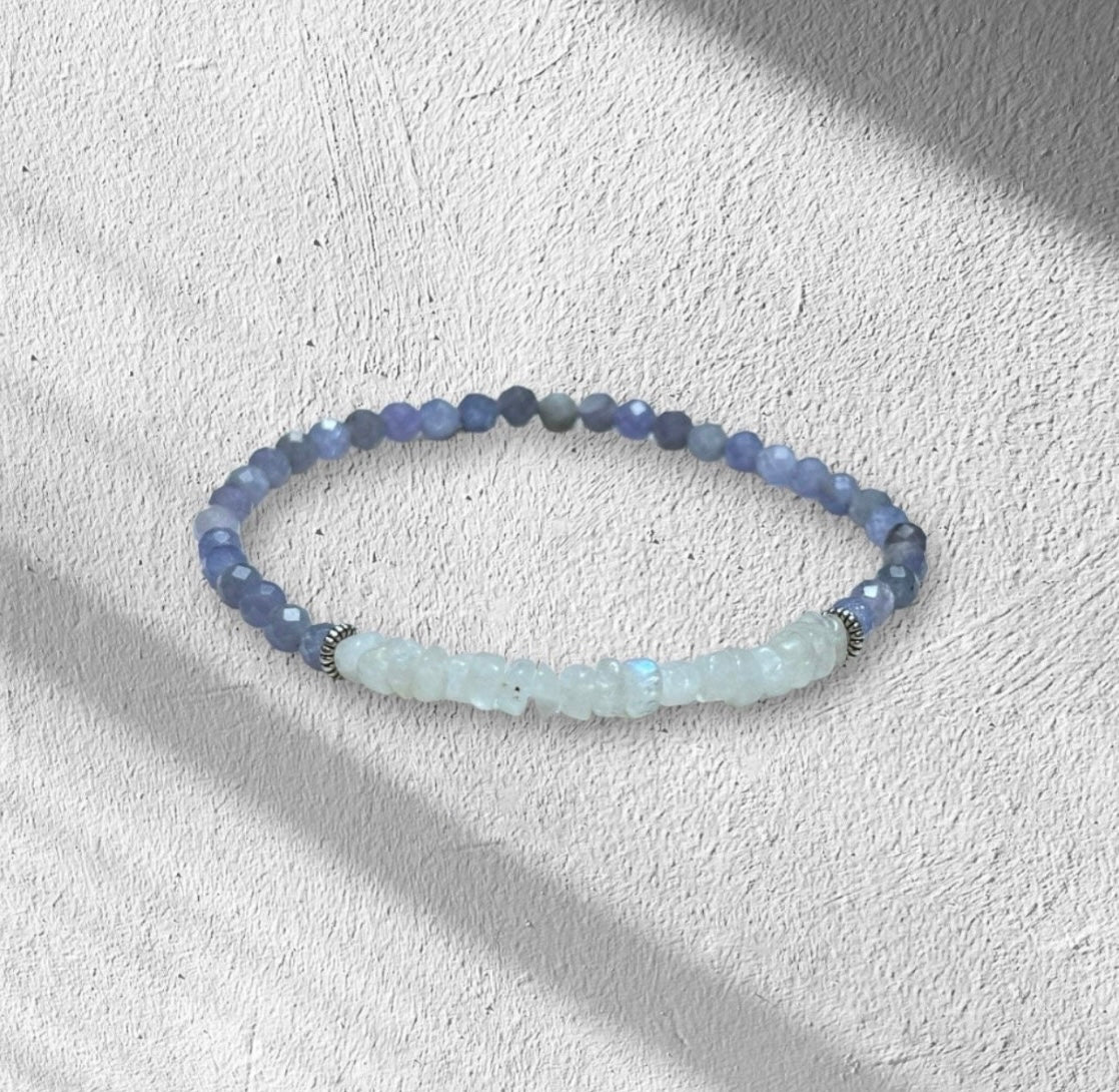 Delicate Tanzanite & Moonstone  Bracelet